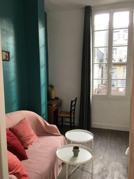 Studio Calme Au Centre De Бордо Екстериор снимка